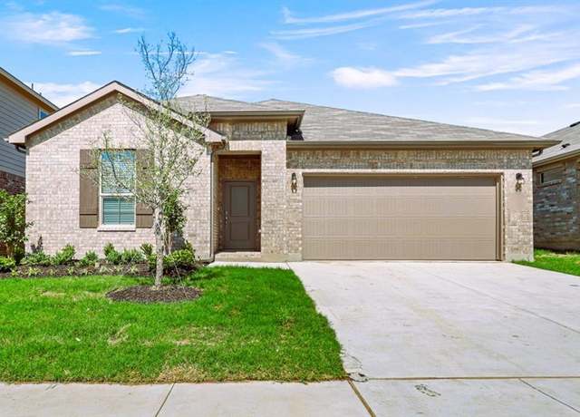 Property at 10321 NW 28th St, Yukon, OK 73099, 4 beds, 3 baths
