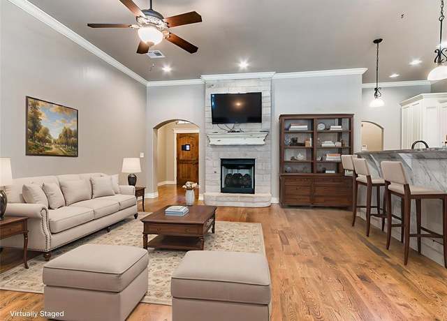 Property at 13340 Greenscape Rd, Piedmont, OK 73078, 4 beds, 2 baths