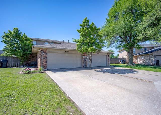Property at 9600 Berkley Ct, Oklahoma City, OK 73162, 6 beds, 5 baths