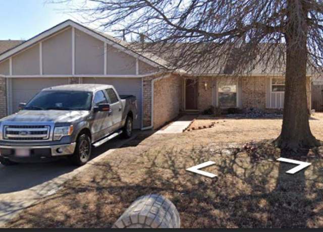 Property at 908 Linn Ln, Yukon, OK 73099, 3 beds, 2 baths