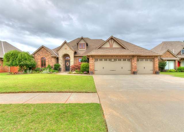 Property at 13120 NW 4th St, Yukon, OK 73099, 3 beds, 2.5 baths