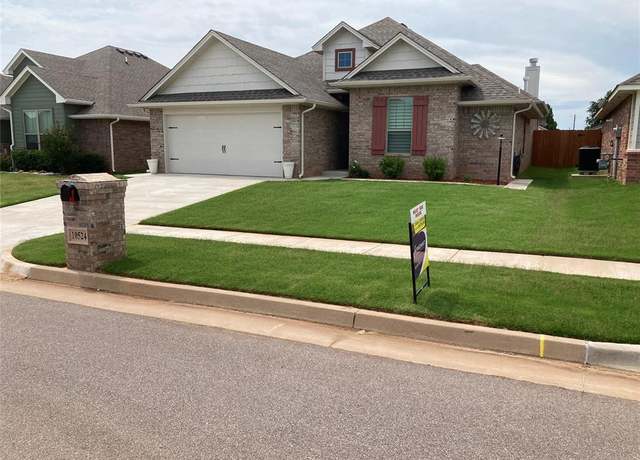 Property at 10524 SW 55th St, Mustang, OK 73064, 3 beds, 2 baths