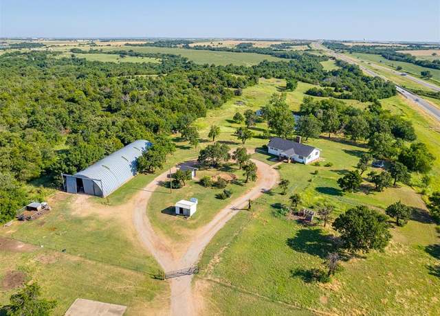 Property at 8401 Gunsmoke, Perry, OK 73077, 4 beds, 3 baths