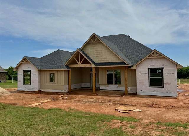 Property at 979 County Street 2984, Blanchard, OK 73010, 4 beds, 3 baths