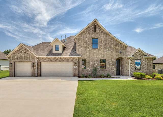 Property at 8108 Goldfinch Dr, Guthrie, OK 73044, 4 beds, 3 baths