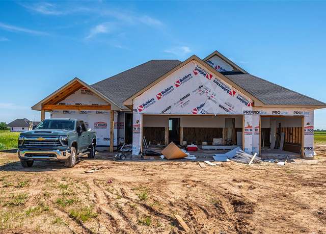 Property at 8664 Rip Way, El Reno, OK 73036, 3 beds, 2.5 baths
