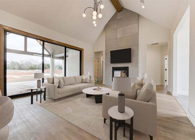 Property at 8352 Autumn Blaze Dr, Blanchard, OK 73010, 5 beds, 3.5 baths
