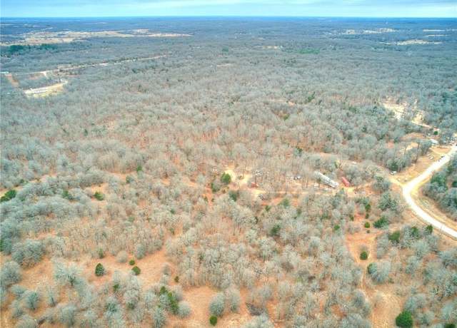 Property at 29270 N Silverhorn Ln, Macomb, OK 74852