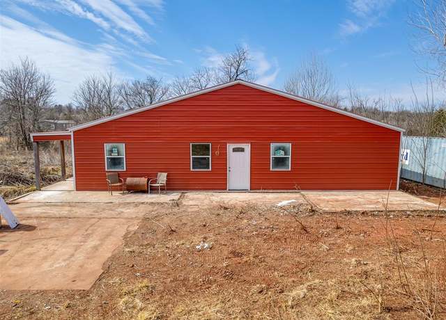Property at 16801 Winding Creek Dr, Newalla, OK 74857, 3 beds, 2.5 baths