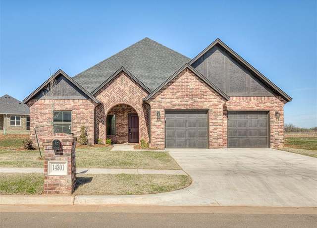 Property at 14301 Center Village Way, Piedmont, OK 73078, 4 beds, 2 baths