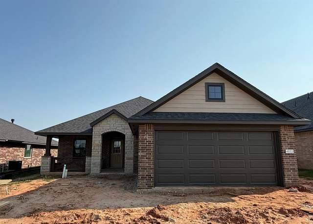 Property at 4832 Sand Lily Ln, Edmond, OK 73034, 3 beds, 3 baths