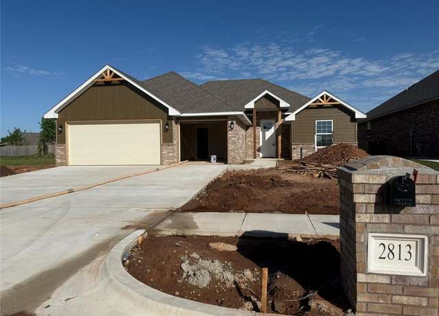 Property at 2813 Dunham St, Norman, OK 73071, 4 beds, 2.5 baths