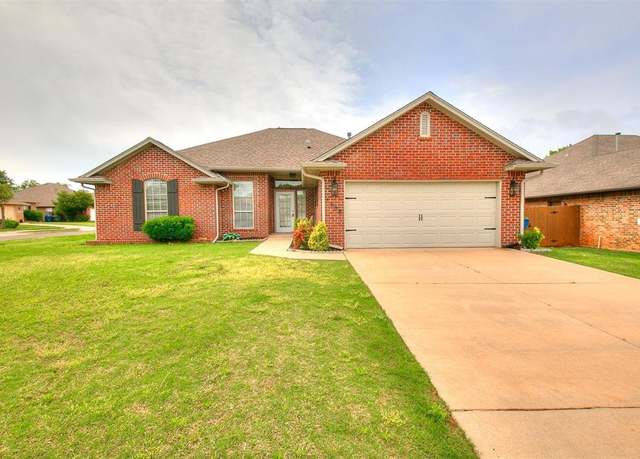 Property at 1608 Sagewood Dr, Edmond, OK 73013, 3 beds, 2 baths