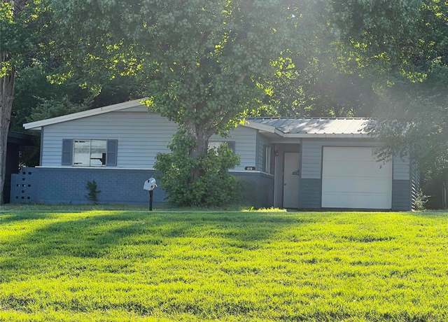 Property at 410 N Bryan St, Shawnee, OK 74801, 3 beds, 1 bath