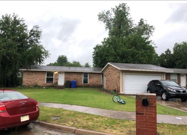 Property at 2312 Memphis Dr, Norman, OK 73071, 3 beds, 2 baths
