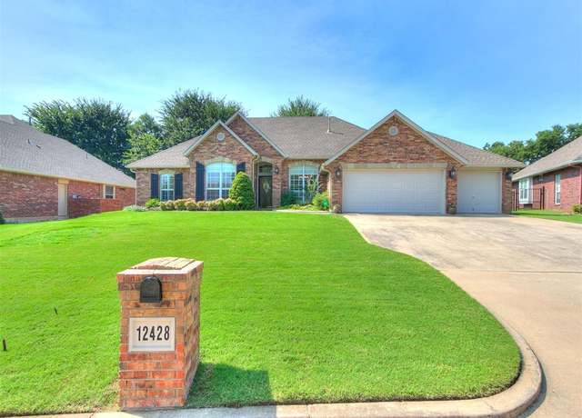 Property at 12428 Elizabeth Dr, Midwest City, OK 73130, 4 beds, 2.5 baths