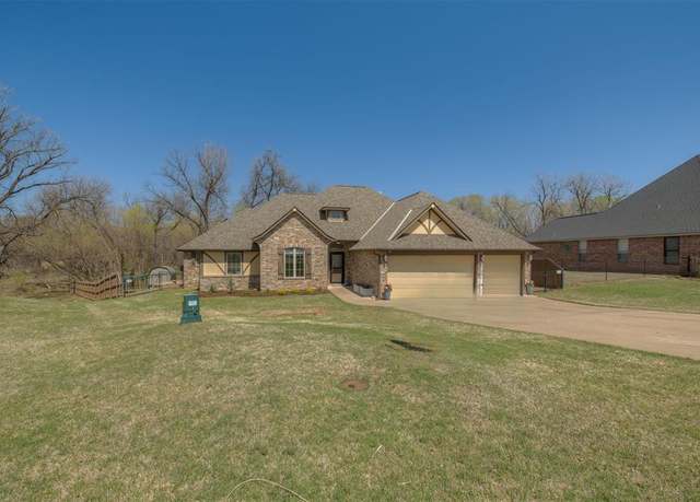 Property at 3501 Stonebrook Dr, Norman, OK 73072, 4 beds, 2 baths