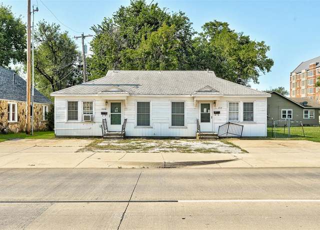Property at 204 E Lindsey St Unit 204, 206, Norman, OK 73069, 2 beds, 2 baths