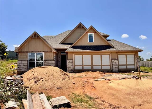 Property at 10156 NW 100th St, Yukon, OK 73099, 4 beds, 3.5 baths