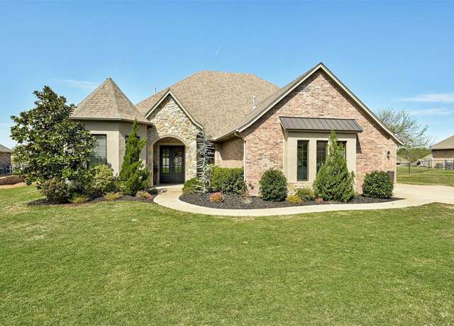 Property at 14243 Bella Terra Way, Edmond, OK 73034, 4 beds, 4.5 baths