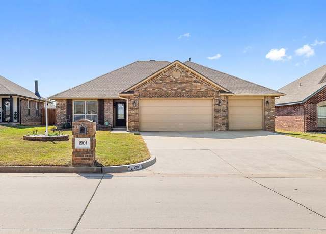 Property at 1901 Mill Creek Way, Choctaw, OK 73020, 3 beds, 2 baths
