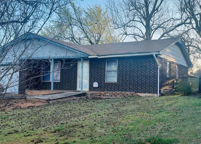 Property at 4912 Cinderella Dr, Oklahoma City, OK 73129, 2 beds, 1 bath