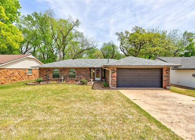 Property at 1600 Pine Oak Dr, Edmond, OK 73013, 4 beds, 2 baths