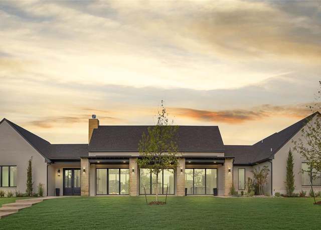 Property at 501 Old Creek Rd, Edmond, OK 73034, 4 beds, 4.5 baths