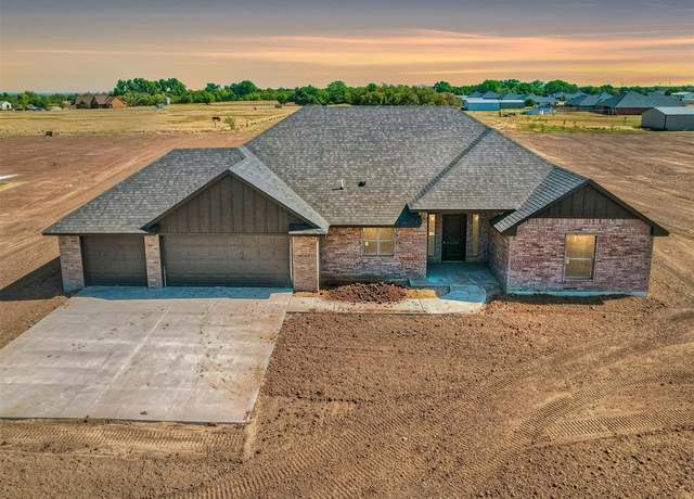 Property at 24977 Preakness Run, Cashion, OK 73016, 4 beds, 3 baths