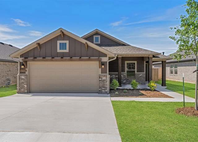 Property at 12720 NW 4th St, Yukon, OK 73099, 3 beds, 2 baths