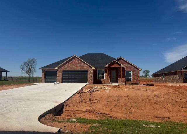 Property at 1430 County Street 2977, Blanchard, OK 73010, 3 beds, 2.5 baths