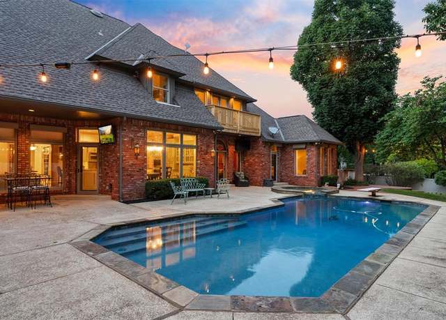 Property at 1908 Worthington Ln, Edmond, OK 73013, 4 beds, 3.5 baths
