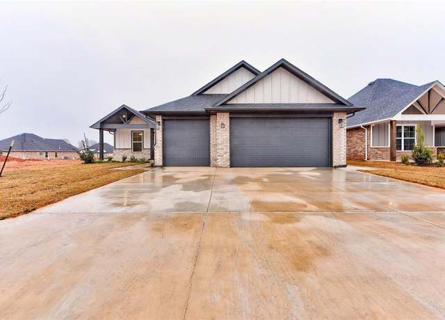 Property at 10429 SW 51st St, Mustang, OK 73064, 4 beds, 2.5 baths