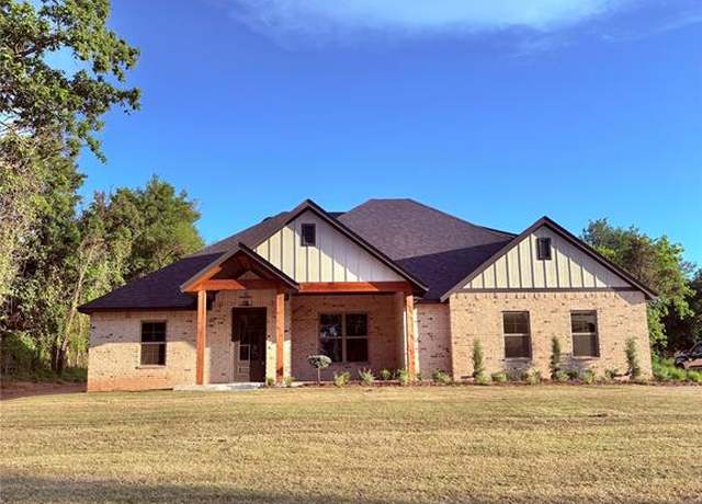 Property at 11150 Reno Ave, Midwest City, OK 73130, 4 beds, 3.5 baths