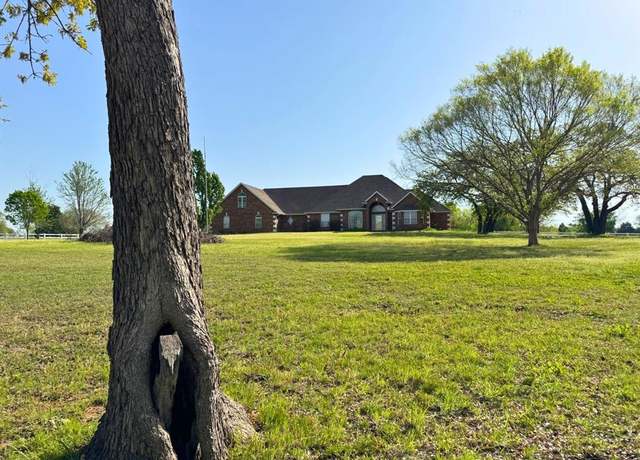Property at 101 Gatlin Dr, Meeker, OK 74855, 4 beds, 3.5 baths