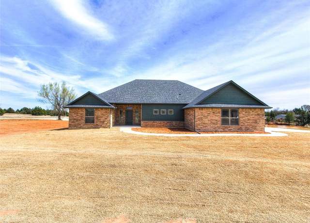 Property at 2470 Secretariat Pass, Guthrie, OK 73044, 4 beds, 3 baths