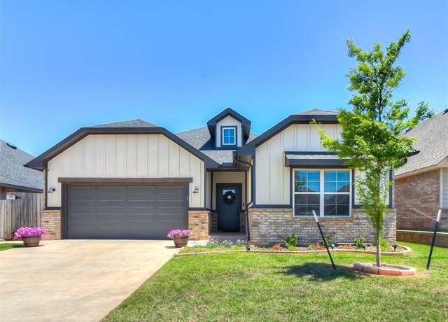 Property at 18516 Autumn Grove Dr, Edmond, OK 73012, 3 beds, 2 baths
