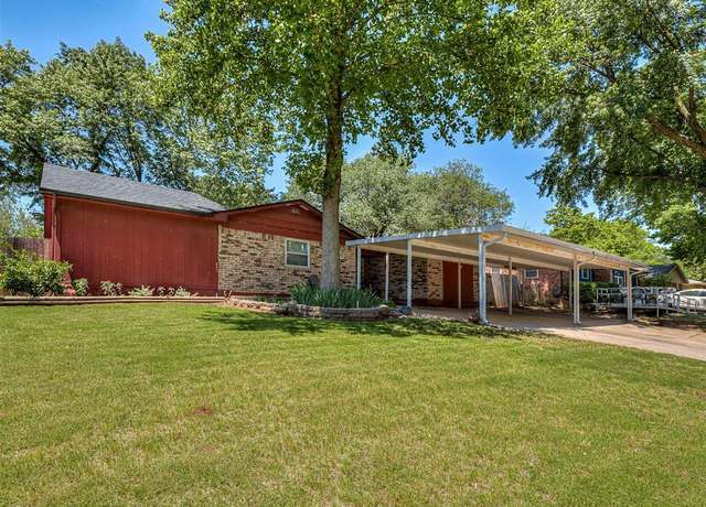 Property at 736 Jacquelyn Ln, Noble, OK 73068, 4 beds, 3 baths
