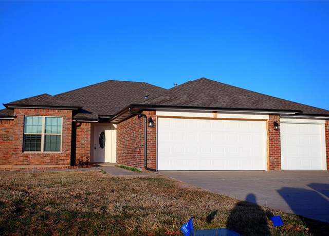 Property at 8908 Scirocco Cir, Oklahoma City, OK 73135, 3 beds, 2 baths
