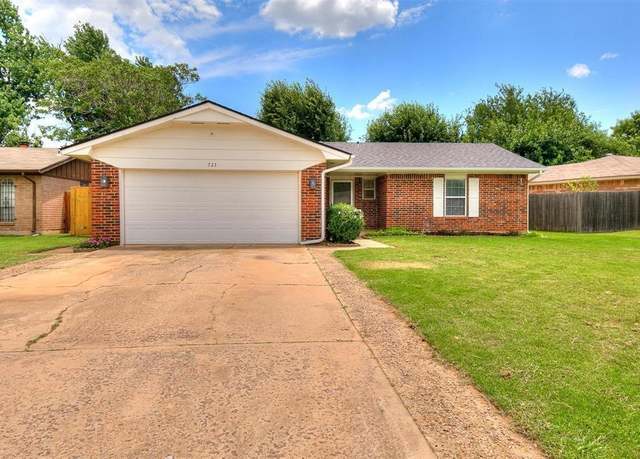 Property at 723 Garden Grv, Yukon, OK 73099, 3 beds, 2 baths