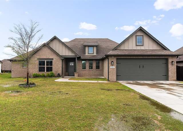 Property at 23211 E 104th St, Broken Arrow, OK 74014, 4 beds, 3 baths