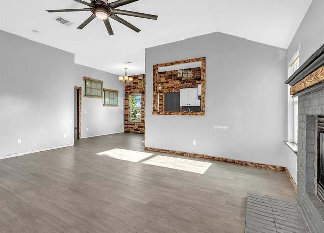 Property at 12506 SE 16th Ct, Choctaw, OK 73020, 3 beds, 2 baths