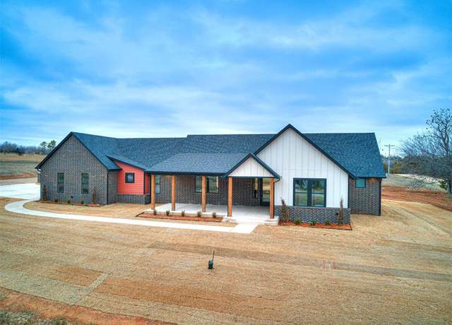 Property at 14734 Rose Tree Ct, Piedmont, OK 73078, 4 beds, 3 baths