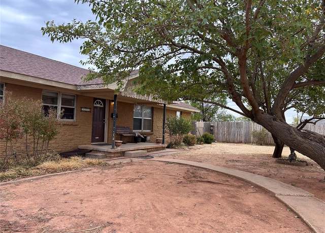 Property at 1308 N Forrest St, Altus, OK 73521, 3 beds, 2 baths