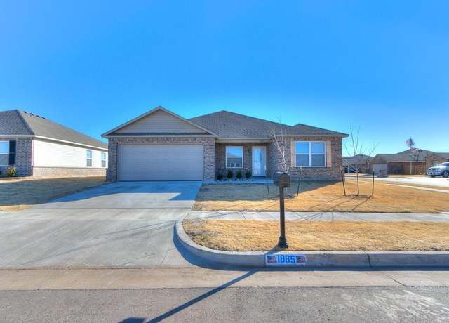 Property at 1865 Jack Rabbit Ln, El Reno, OK 73036, 4 beds, 2 baths