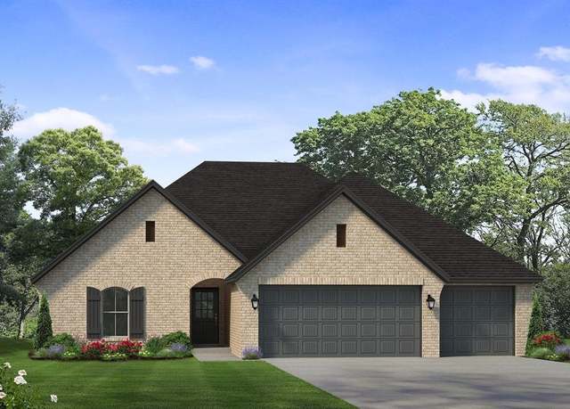 Property at 3329 Slate River Dr, Yukon, OK 73099, 4 beds, 2 baths