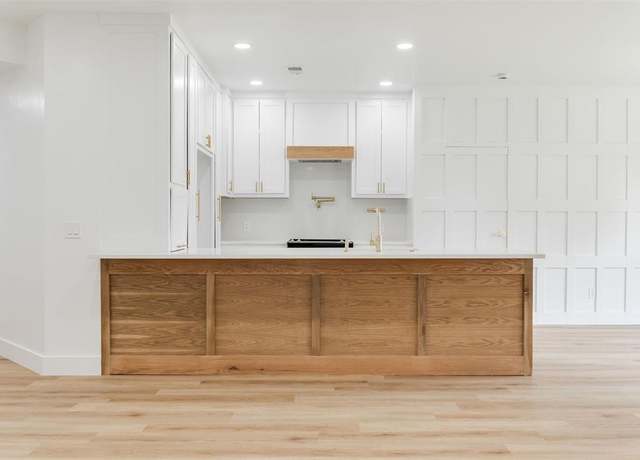Property at 2016 NW 172nd St, Edmond, OK 73012, 3 beds, 2 baths