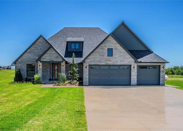 Property at 11681 Huckleberry Trl, Guthrie, OK 73044, 3 beds, 2.5 baths