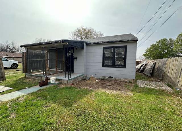 Property at 315 N Hardin St, Mangum, OK 73554, 2 beds, 1 bath