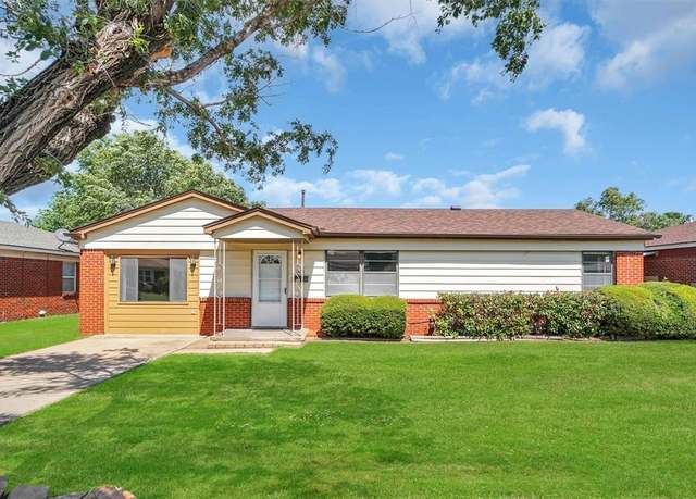 Property at 1036 Box St, Altus, OK 73521, 3 beds, 1 bath